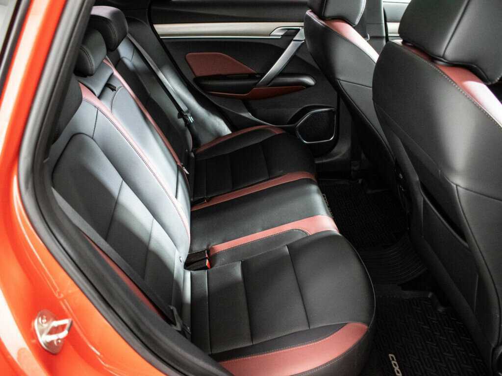 Geely Coolray б/у, 2022, Роботизированная. Фото: #10