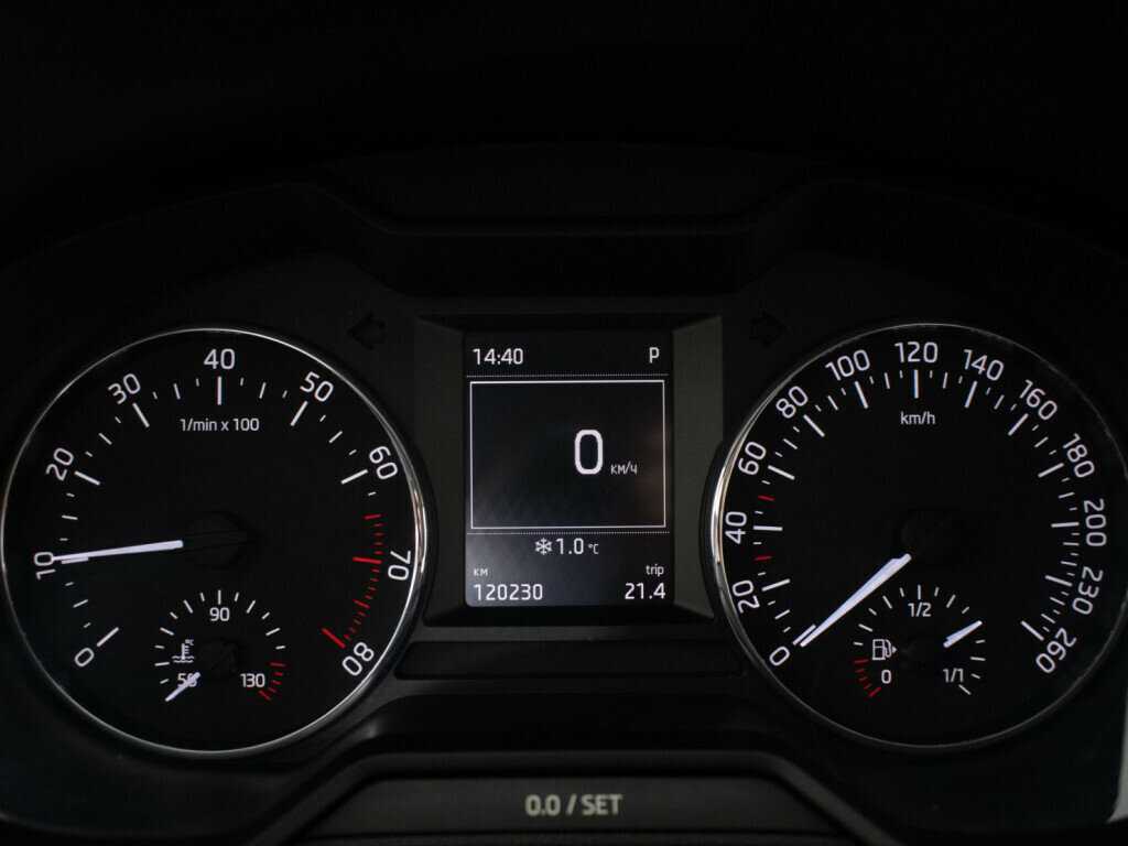 Skoda Octavia б/у, 2013, Роботизированная. Фото: #10