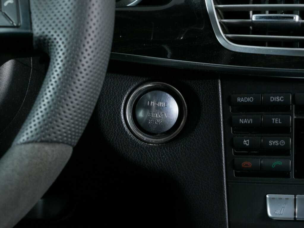 Mercedes-Benz E-Класс б/у, 2013, Автоматическая. Фото: #13