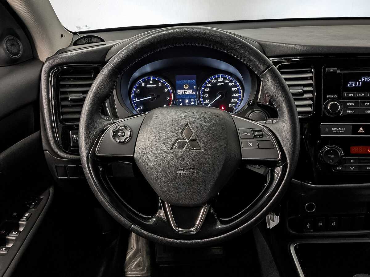 Mitsubishi Outlander б/у, 2019, Вариатор. Фото: #18