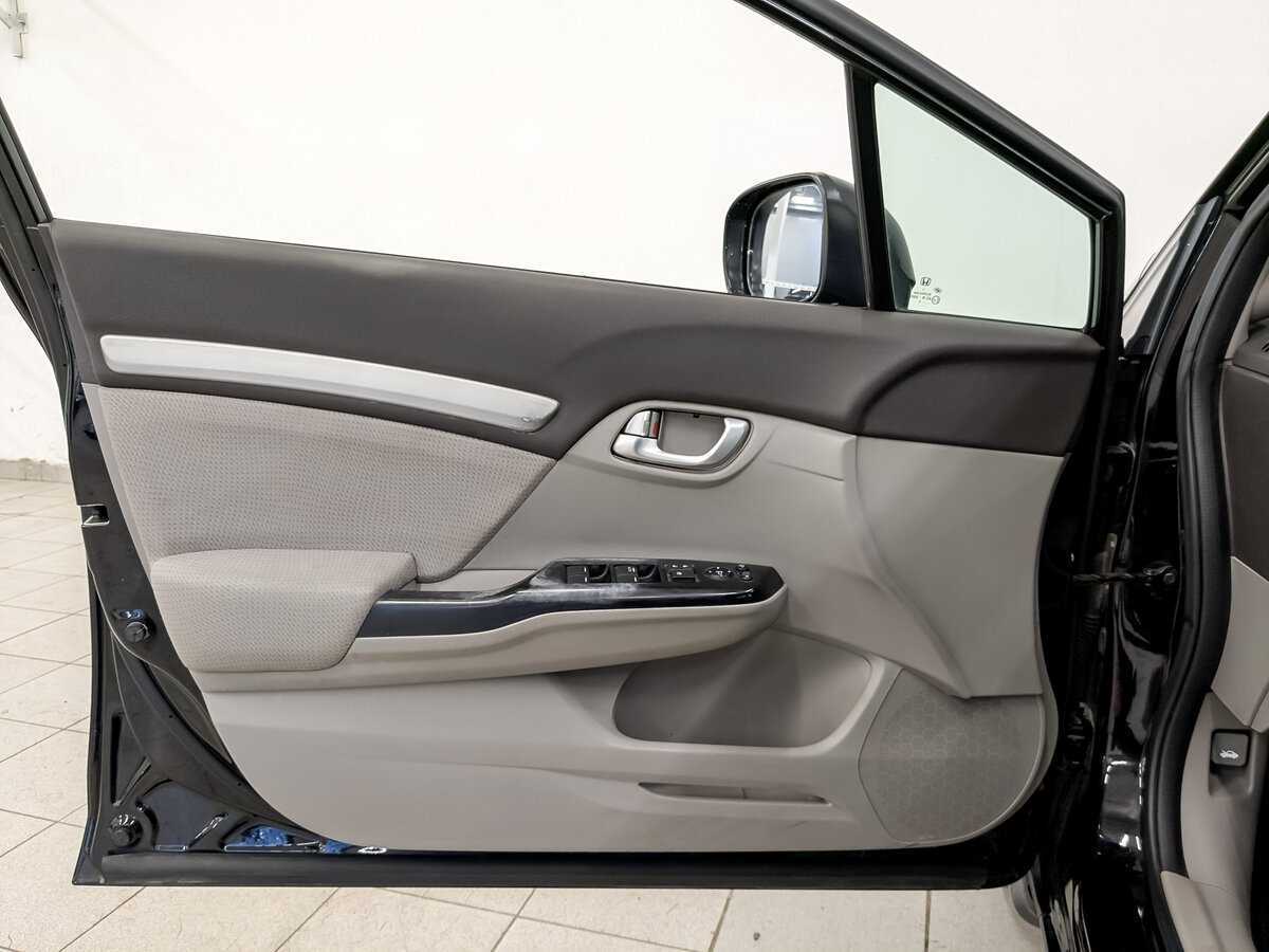 Хонда Цивик б/у, 2012, Автоматическая. Фото: #16