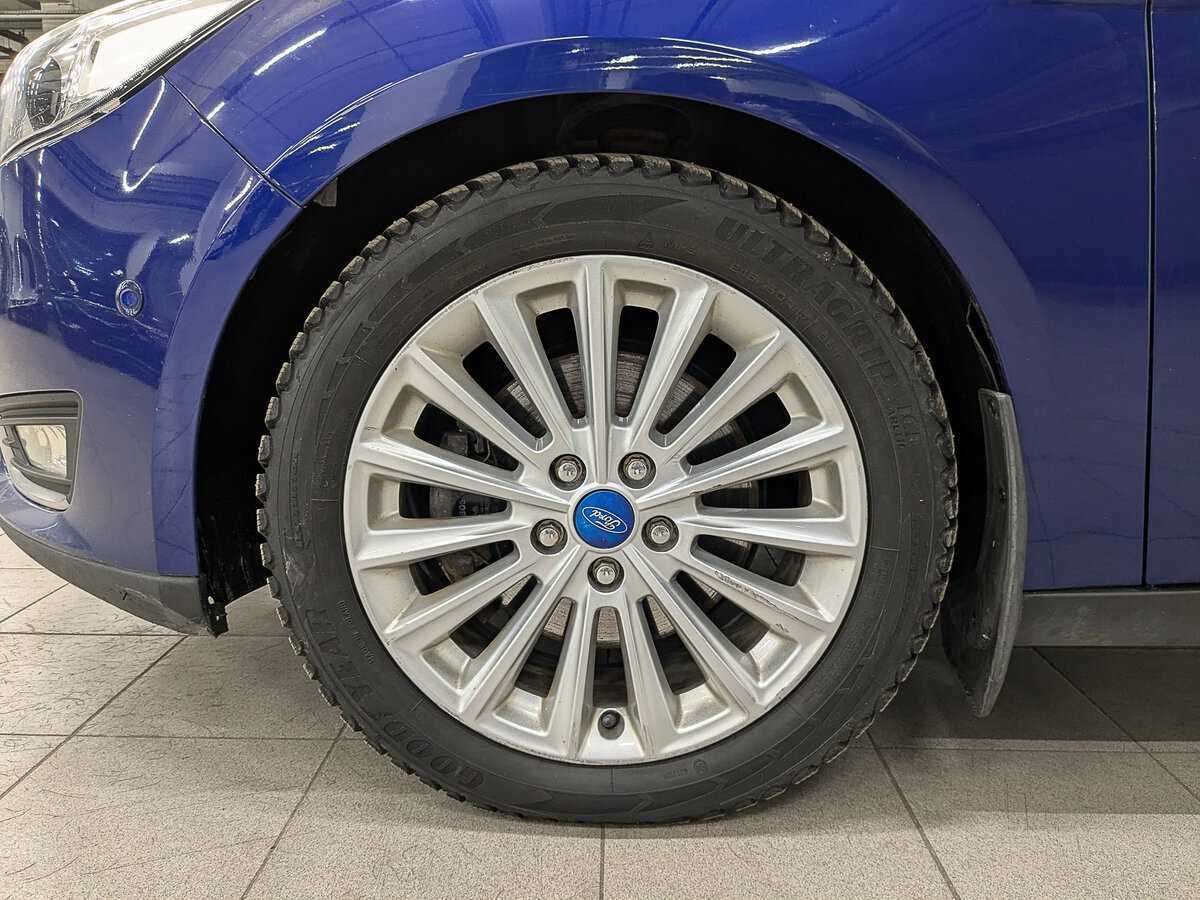 Форд Фокус б/у, 2016, Автоматическая. Фото: #11