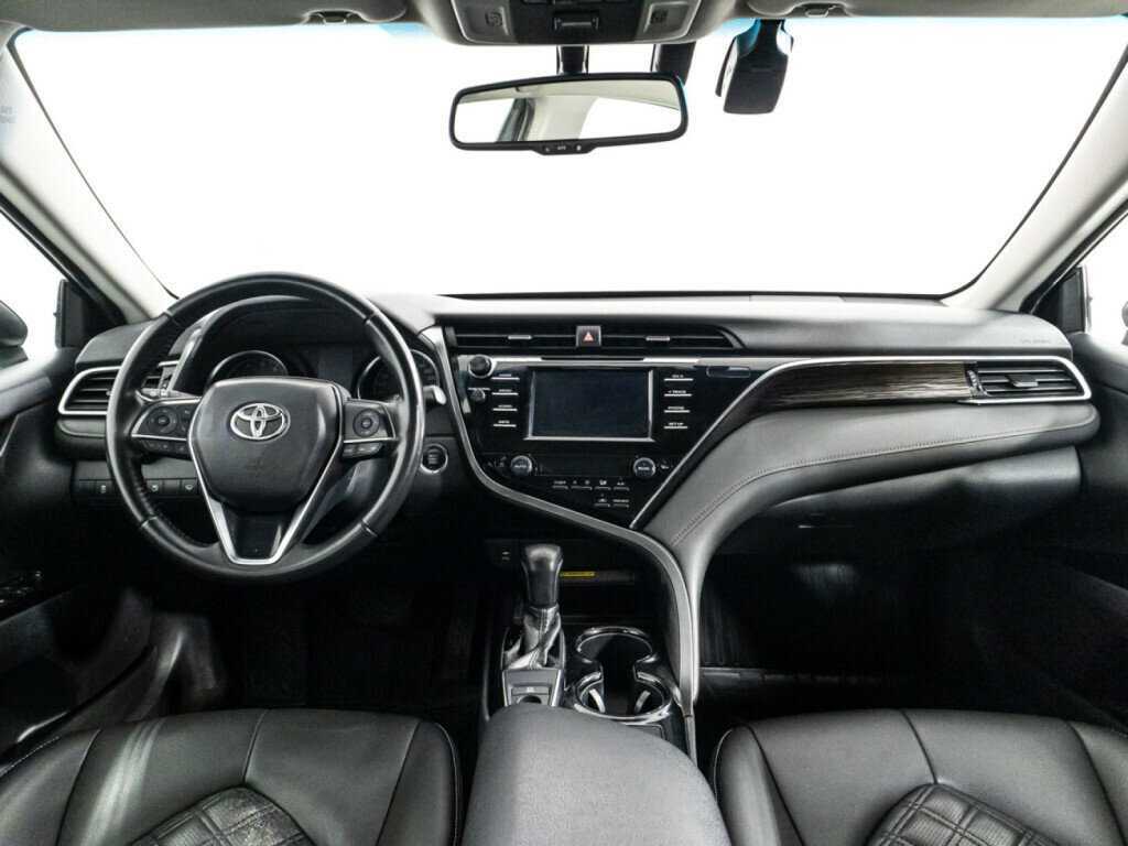 Тойота Камри б/у, 2018, Автоматическая. Фото: #12