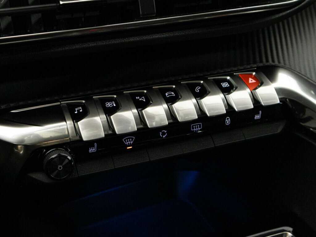 Peugeot 3008 б/у, 2021, Автоматическая. Фото: #16