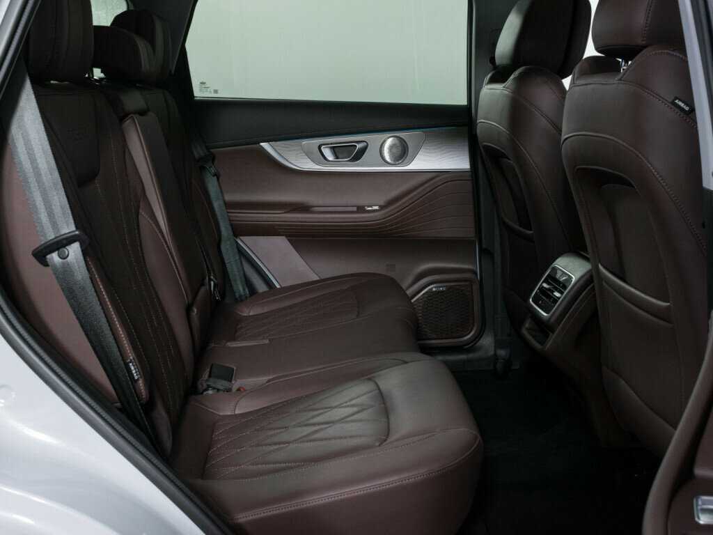 Chery Tiggo 8 Pro Max б/у, 2023, Роботизированная. Фото: #11