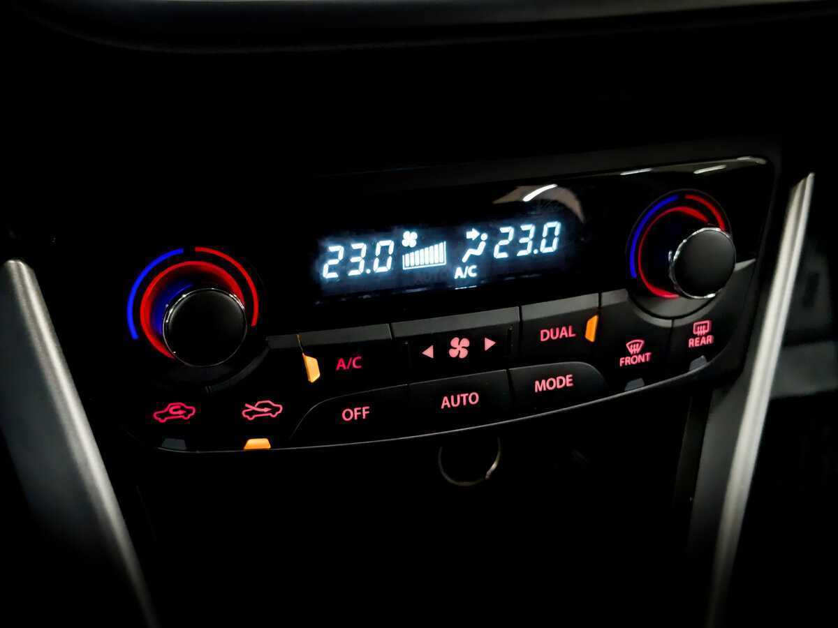 Suzuki SX4 б/у, 2017, Автоматическая. Фото: #24