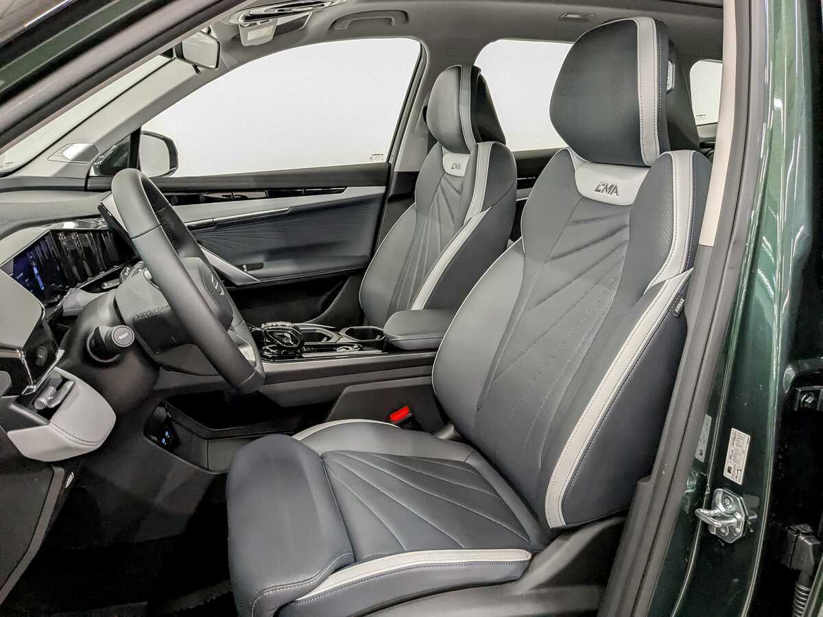 Geely Atlas б/у, 2024, Роботизированная. Фото: #17