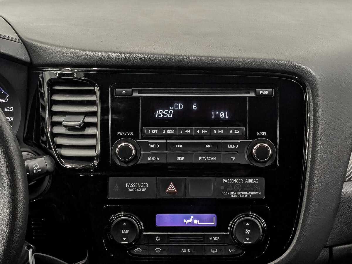 Mitsubishi Outlander б/у, 2018, Вариатор. Фото: #15