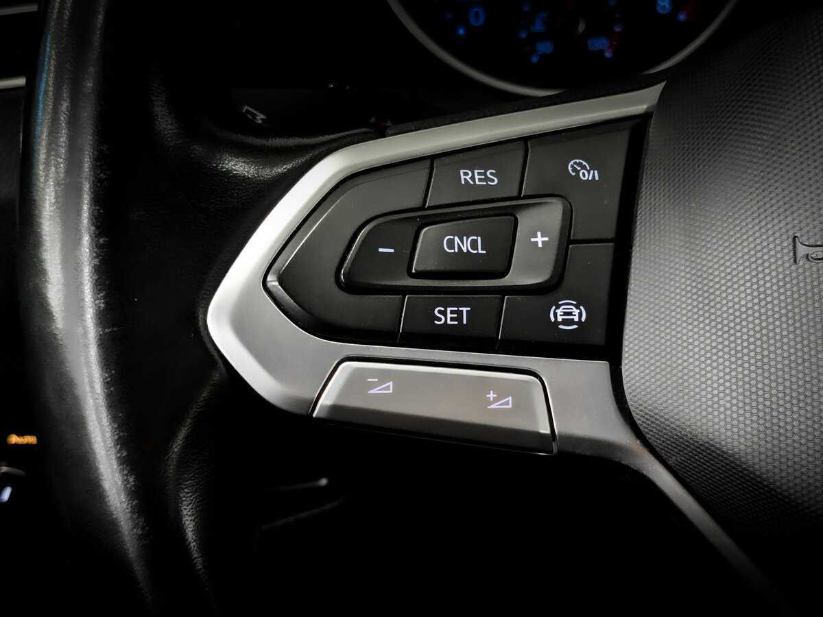 Volkswagen Tiguan б/у, 2021, Роботизированная. Фото: #25