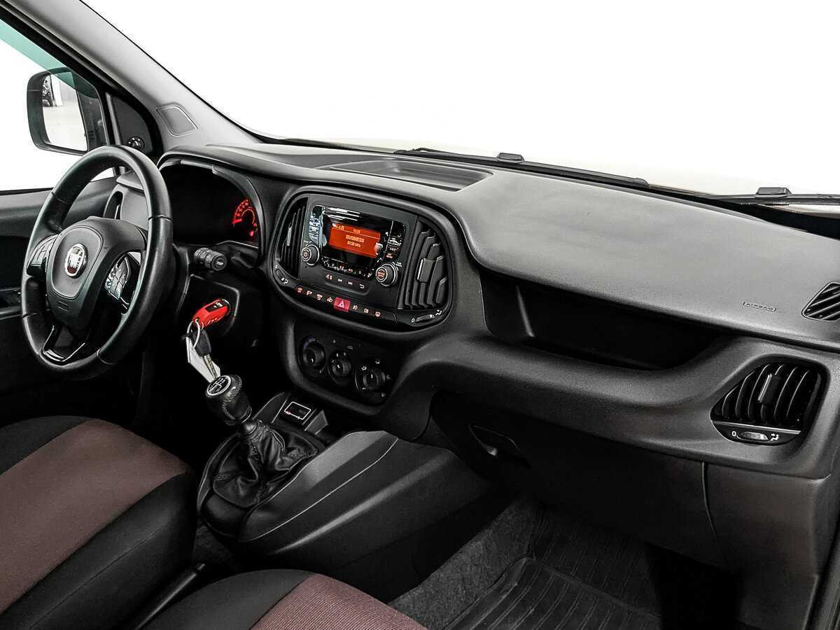 Фиат Добло б/у, 2017, Механическая. Фото: #12