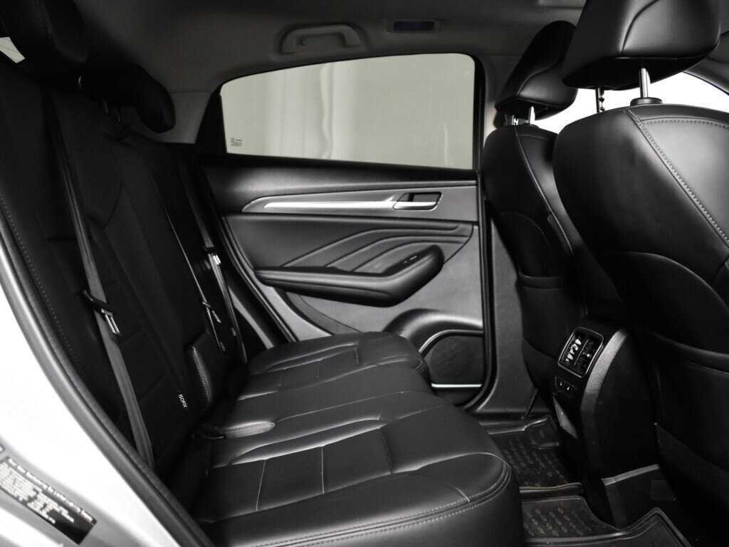 Хавал Ф7-икс б/у, 2022, Роботизированная. Фото: #9