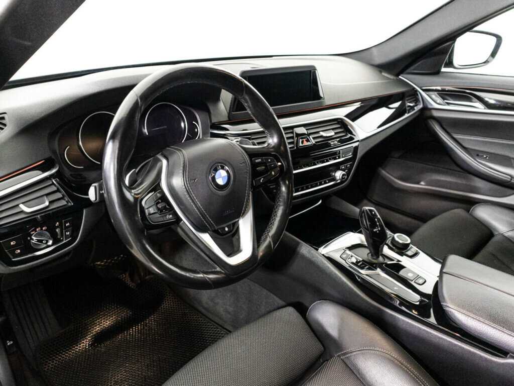 BMW 5 серии б/у, 2019, Автоматическая. Фото: #10