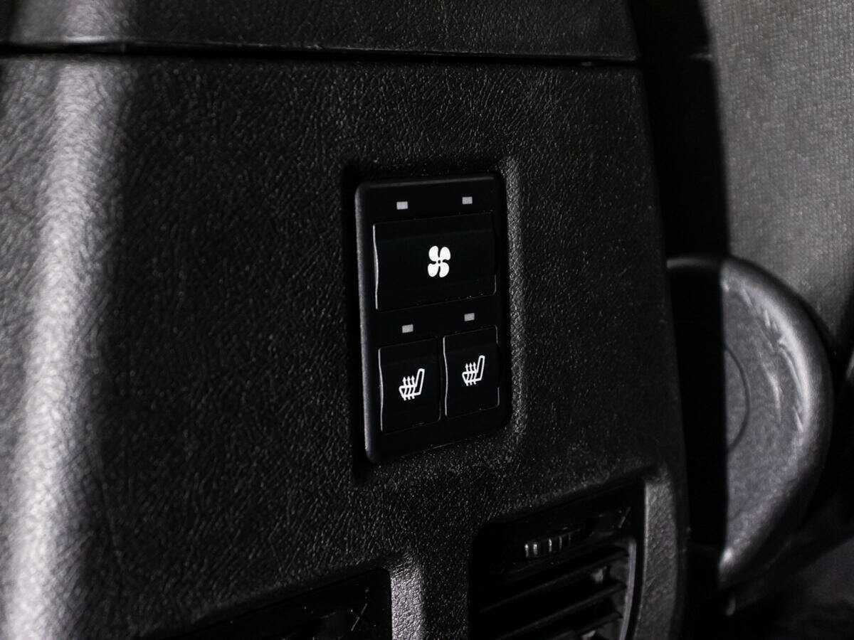 УАЗ Патриот б/у, 2015, Механическая. Фото: #12