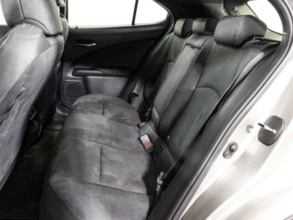 Lexus UX б/у, 2019, Вариатор. Фото: #9