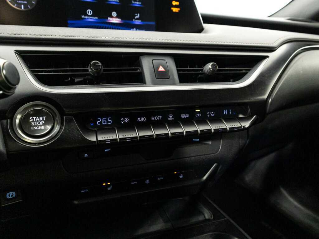 Lexus UX б/у, 2019, Вариатор. Фото: #16