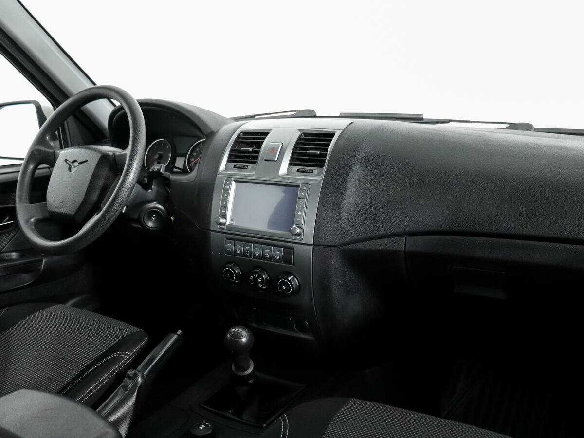 УАЗ Patriot б/у, 2015, Механическая. Фото: #8