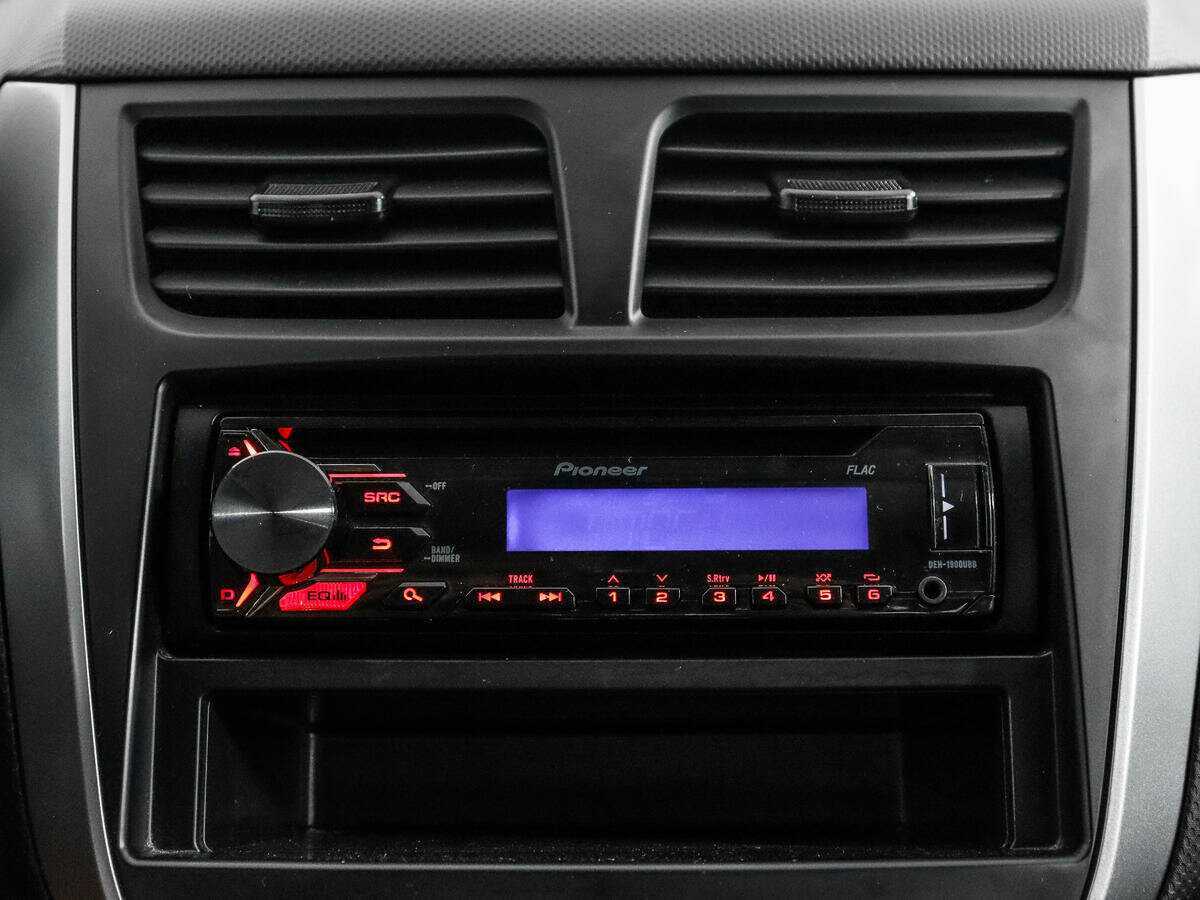 Hyundai Solaris б/у, 2016, Автоматическая. Фото: #12