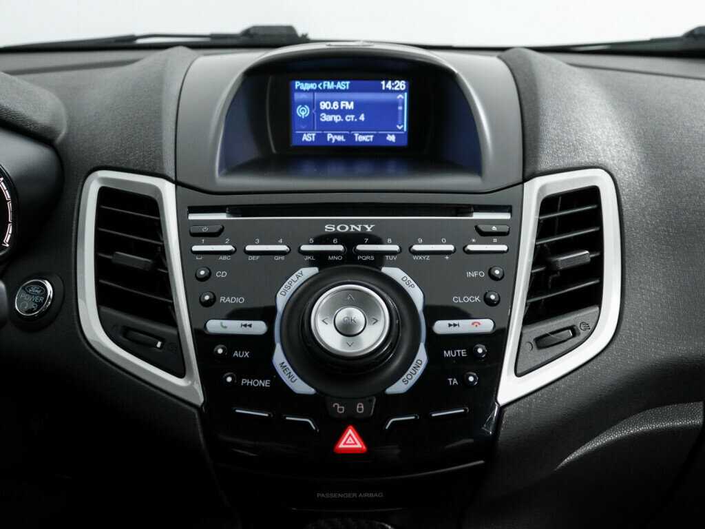 Ford Fiesta б/у, 2016, Роботизированная. Фото: #13