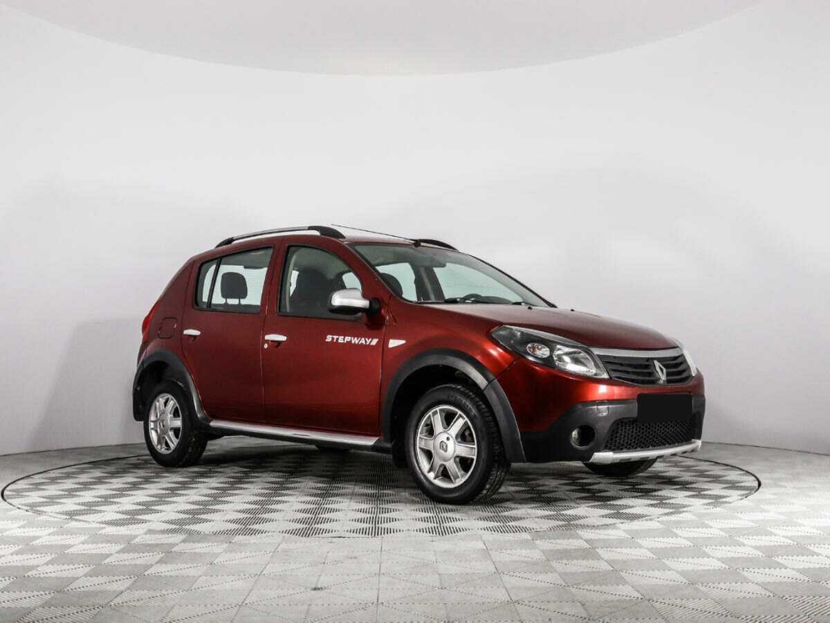 Renault Sandero б/у, 2014, Автоматическая. Фото: #2