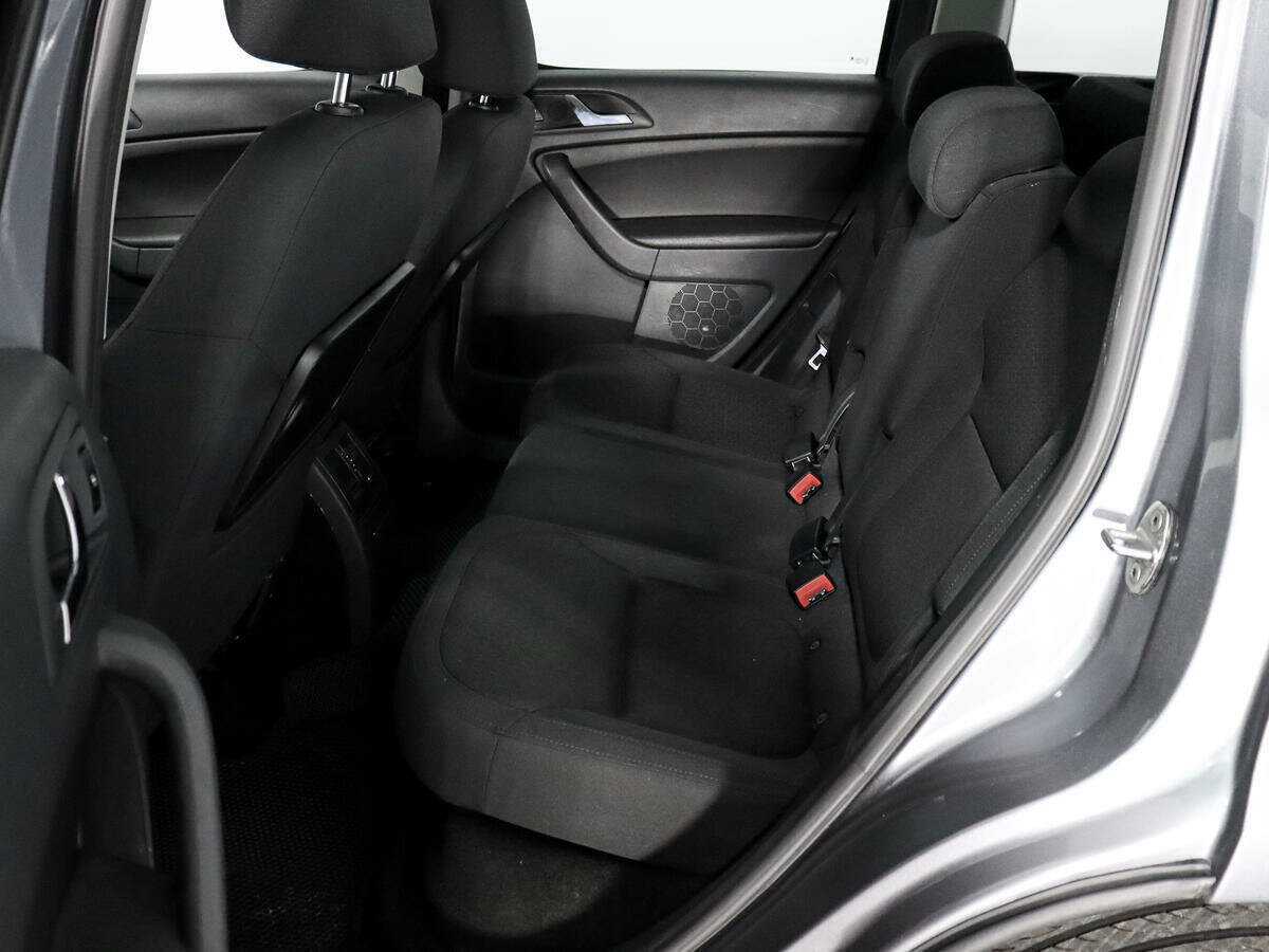 Skoda Yeti б/у, 2013, Роботизированная. Фото: #9