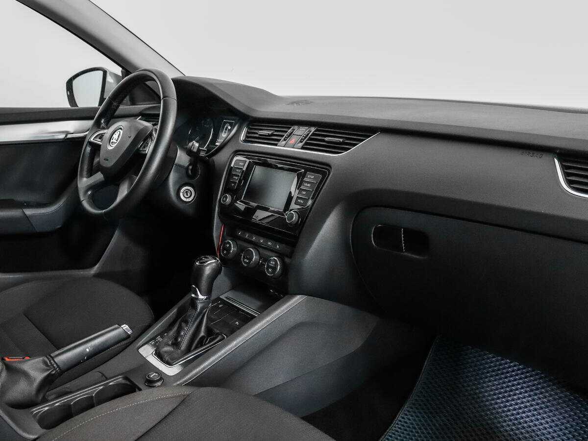 Skoda Octavia б/у, 2014, Роботизированная. Фото: #10