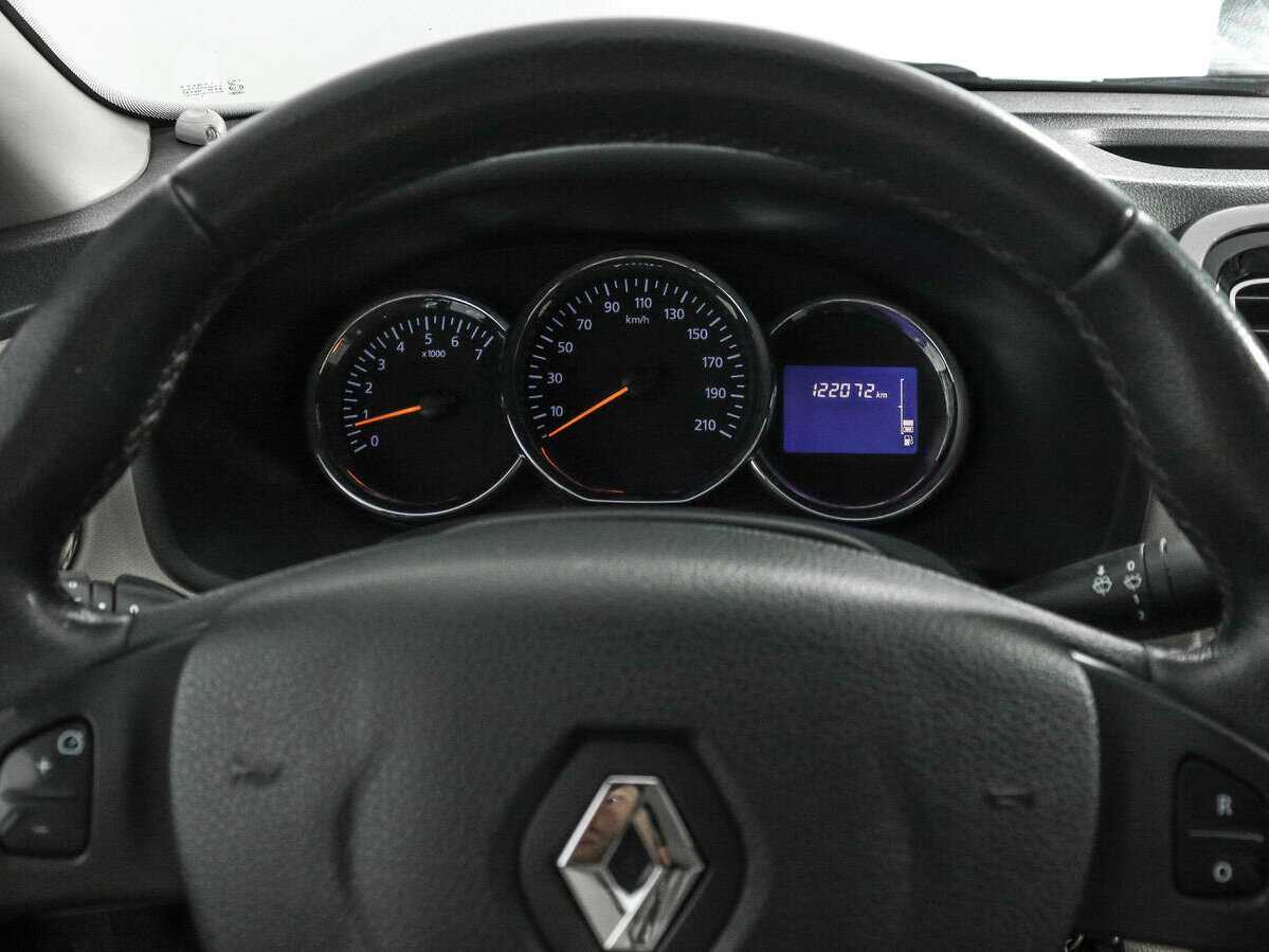 Renault Logan б/у, 2014, Механическая. Фото: #14