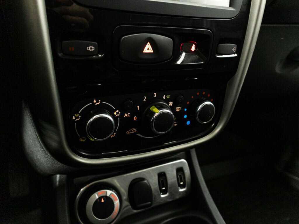 Рено Дастер б/у, 2014, Механическая. Фото: #15