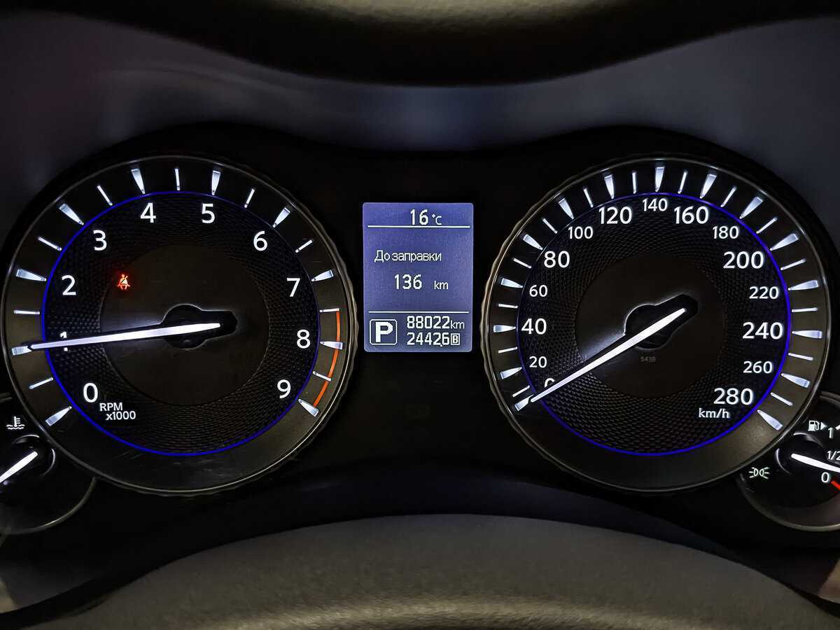 Infiniti Q70 б/у, 2016, Автоматическая. Фото: #15