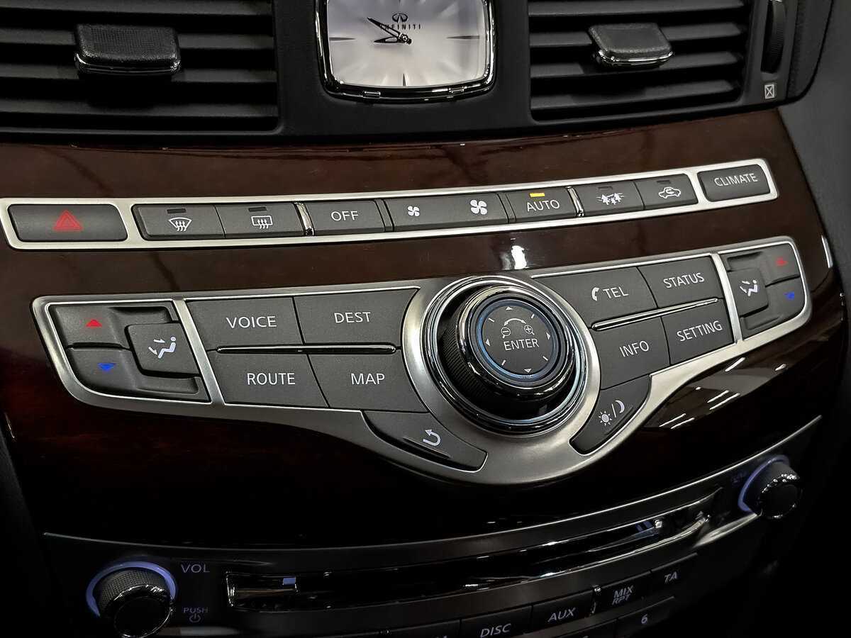 Infiniti Q70 б/у, 2016, Автоматическая. Фото: #20