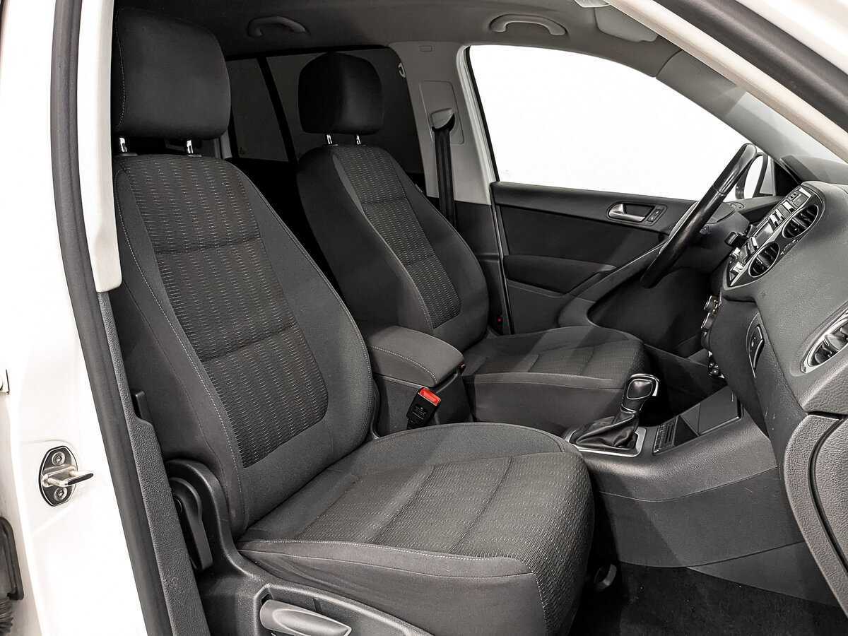 Фольксваген Тигуан б/у, 2013, Автоматическая. Фото: #21