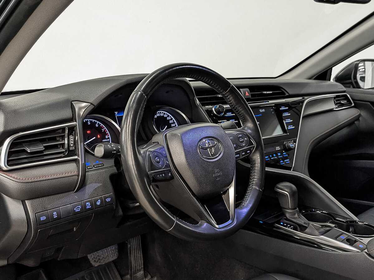Toyota Camry б/у, 2020, Автоматическая. Фото: #14