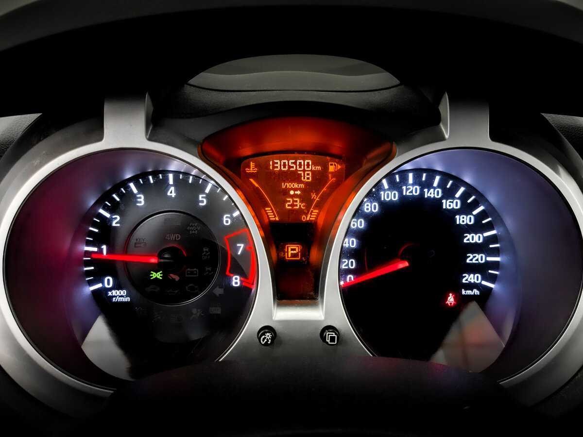 Ниссан Жук б/у, 2014, Вариатор. Фото: #12