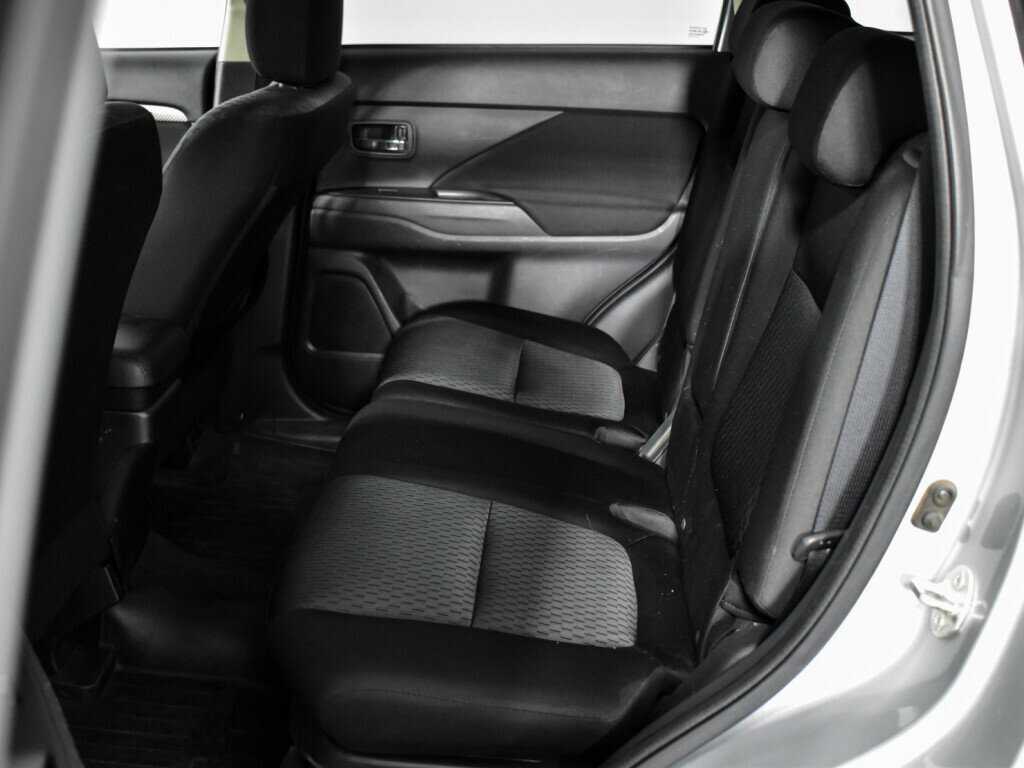 Mitsubishi Outlander б/у, 2014, Вариатор. Фото: #10