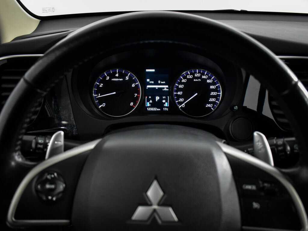 Mitsubishi Outlander б/у, 2014, Вариатор. Фото: #18