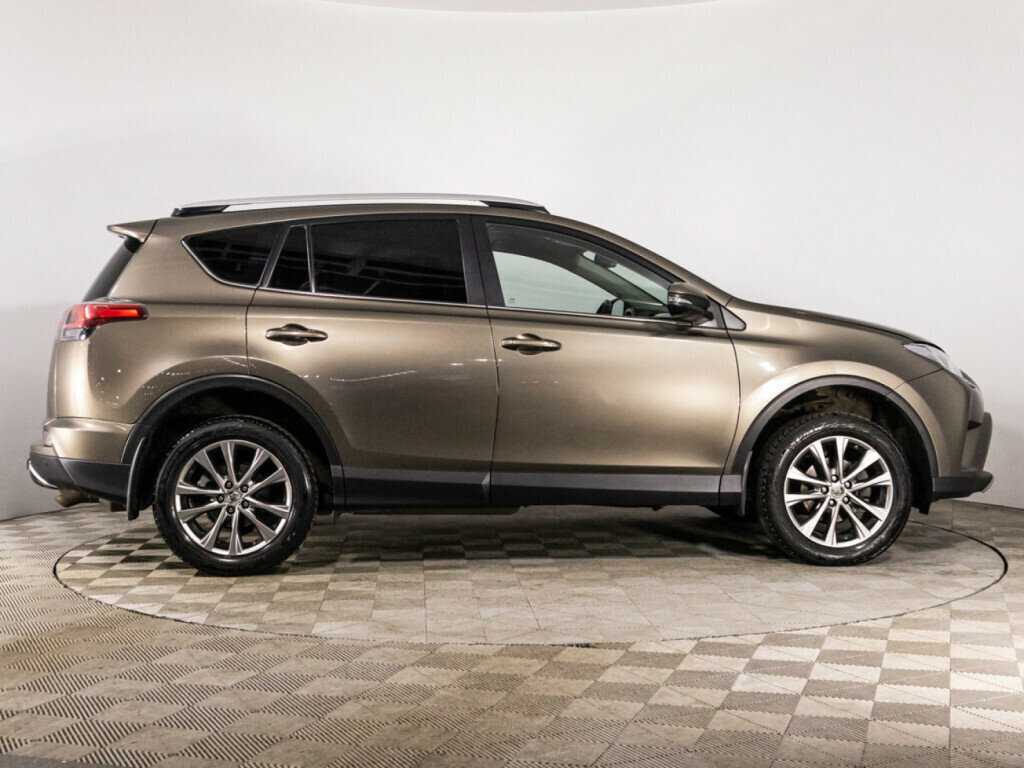 Toyota RAV4 б/у, 2017, Автоматическая. Фото: #3
