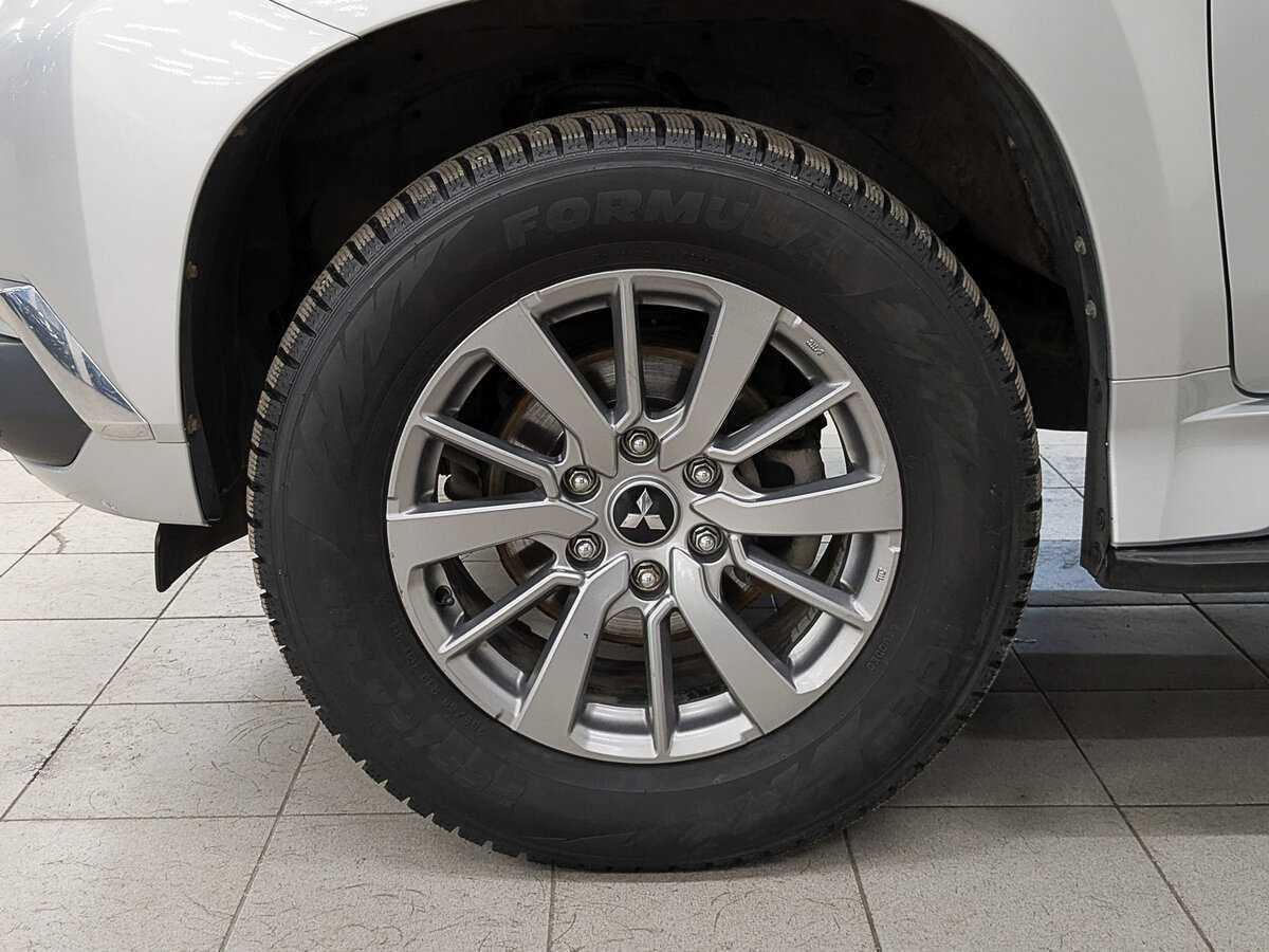 Mitsubishi Pajero Sport б/у, 2020, Автоматическая. Фото: #11