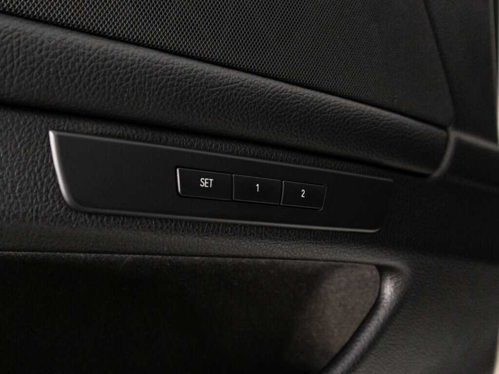 BMW 5 серии б/у, 2016, Автоматическая. Фото: #17