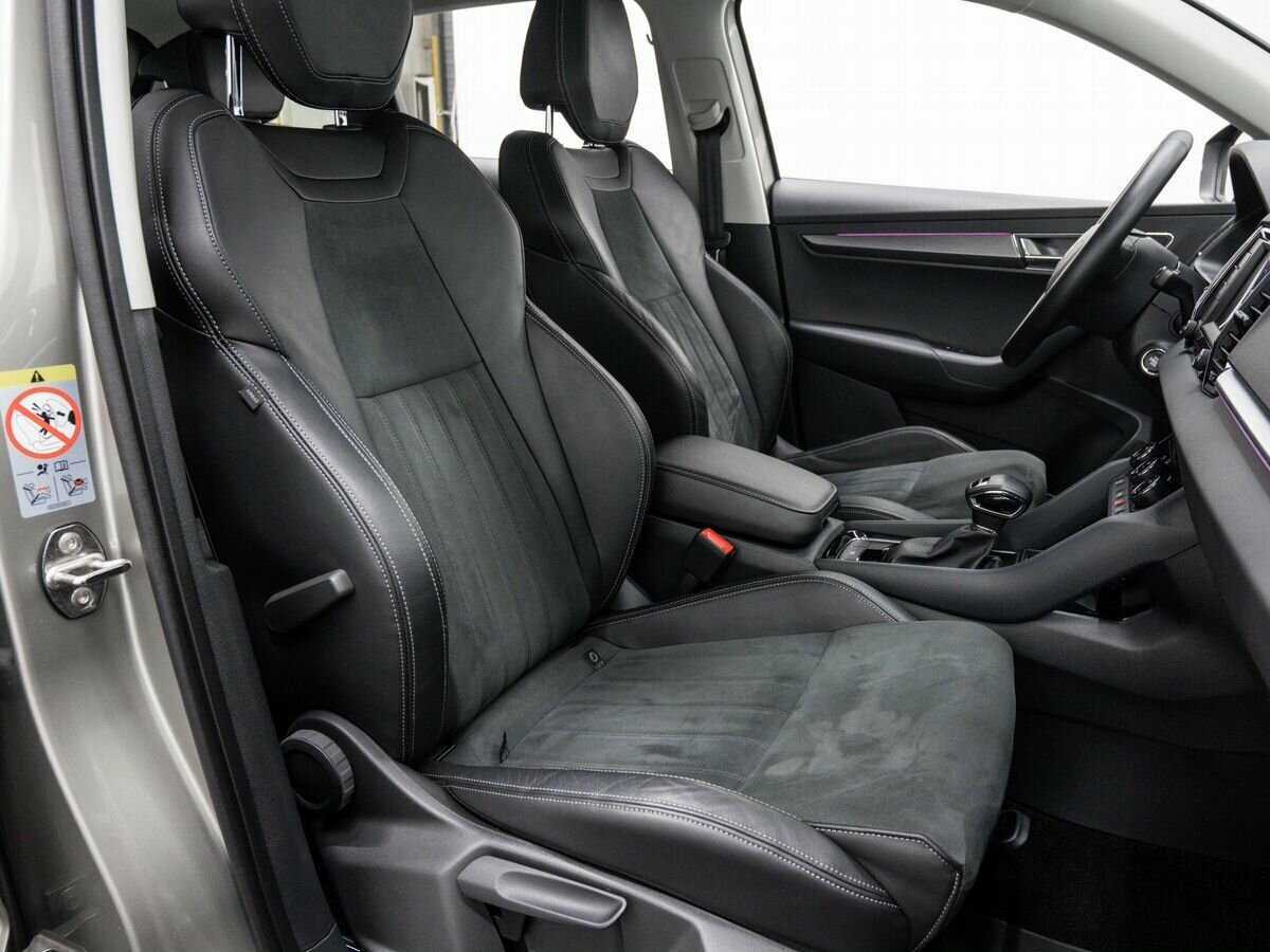 Skoda Karoq б/у, 2020, Автоматическая. Фото: #8