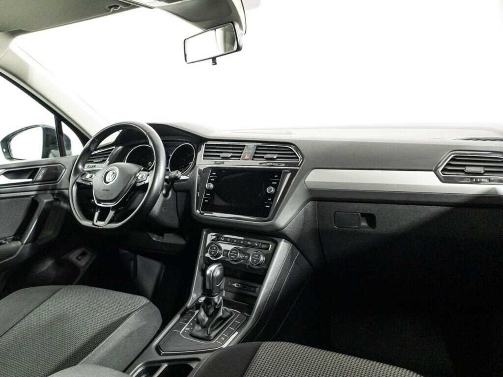 Volkswagen Tiguan б/у, 2020, Роботизированная. Фото: #8