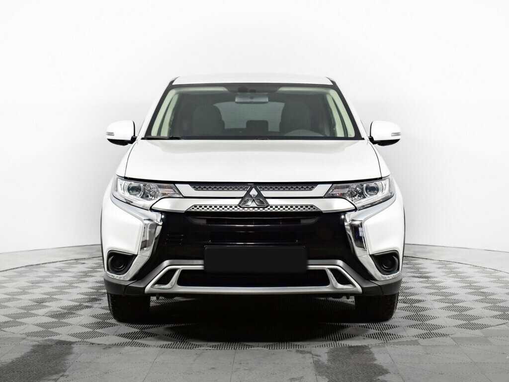 Mitsubishi Outlander б/у, 2020, Вариатор. Фото: #1