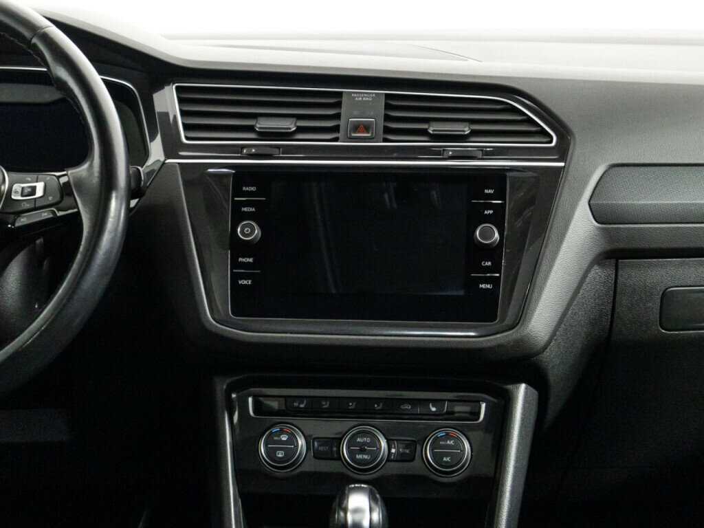 Volkswagen Tiguan б/у, 2017, Роботизированная. Фото: #13