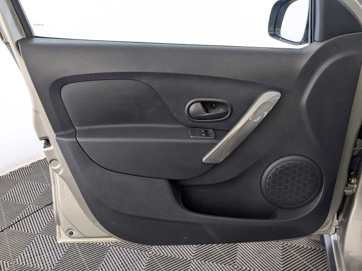 Рено Сандеро б/у, 2021, Роботизированная. Фото: #16