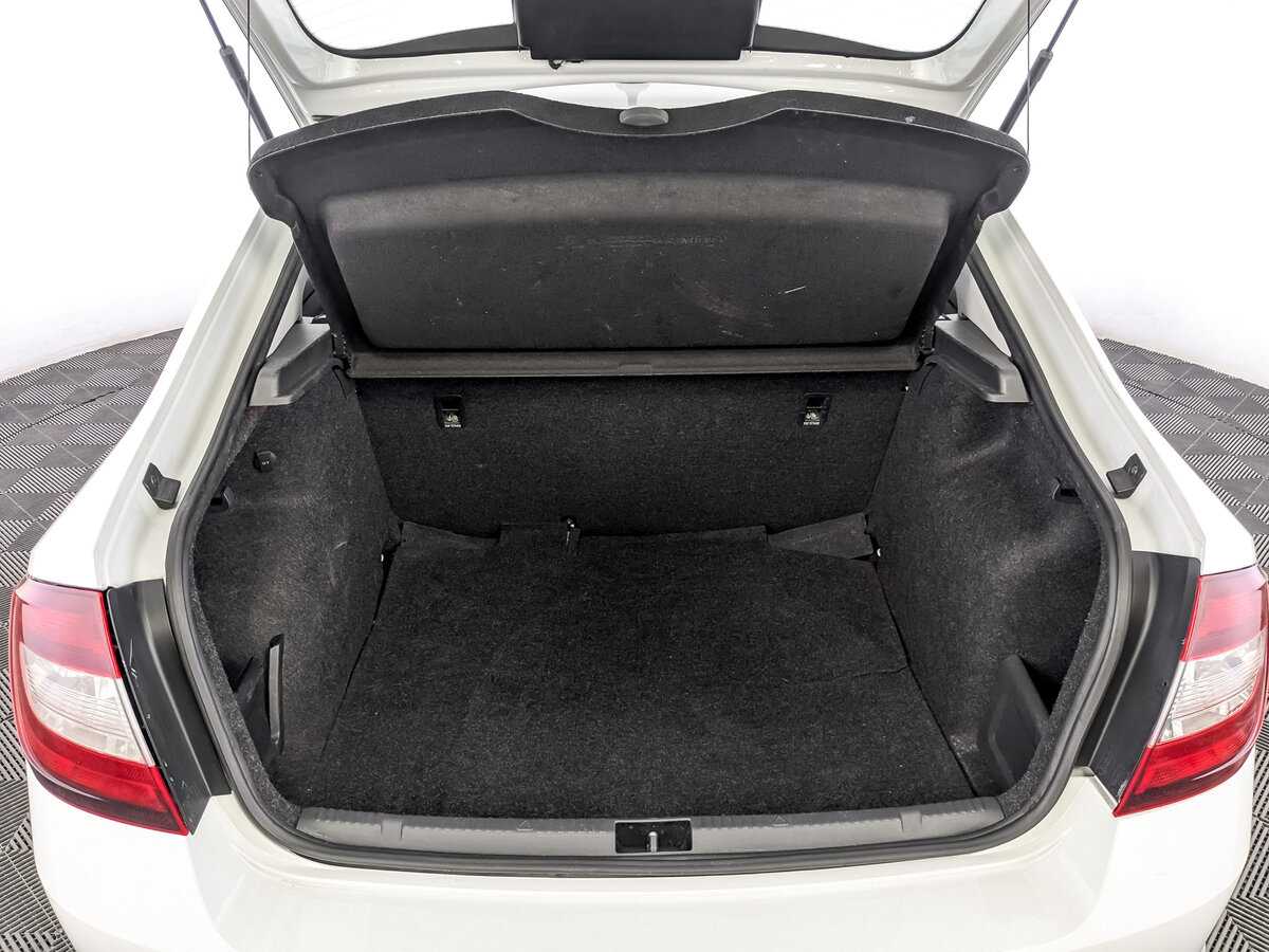 Шкода Рапид б/у, 2017, Механическая. Фото: #9