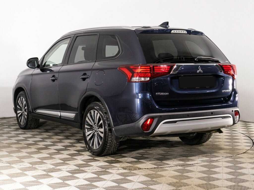 Mitsubishi Outlander б/у, 2018, Вариатор. Фото: #6