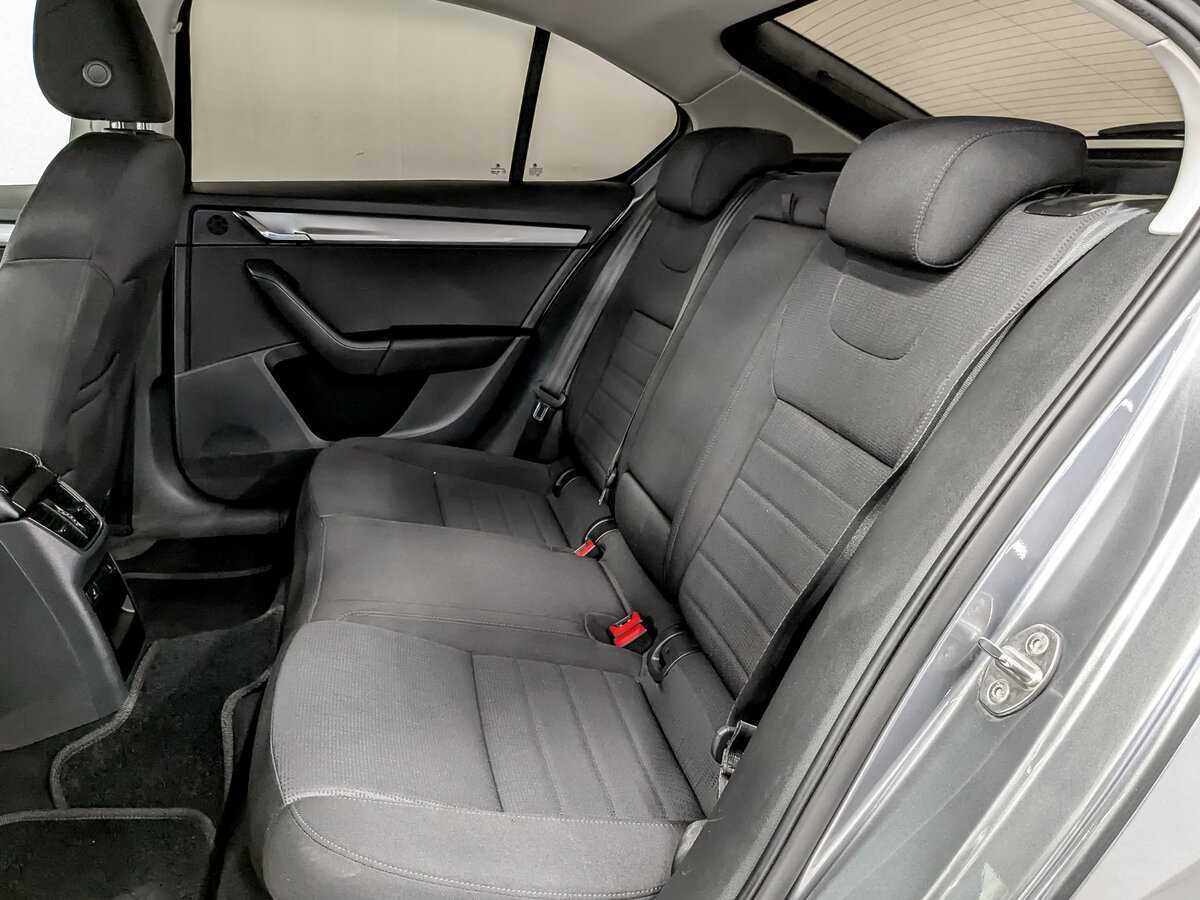 Шкода Октавия б/у, 2016, Роботизированная. Фото: #11