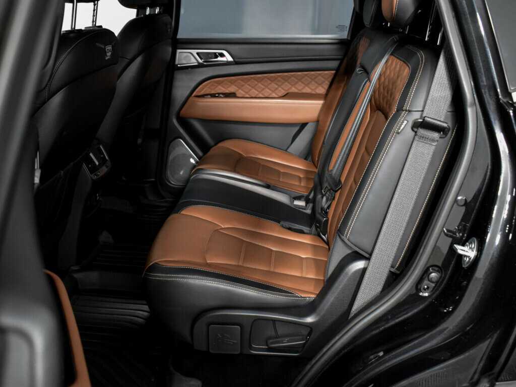 SsangYong Rexton б/у, 2019, Автоматическая. Фото: #11