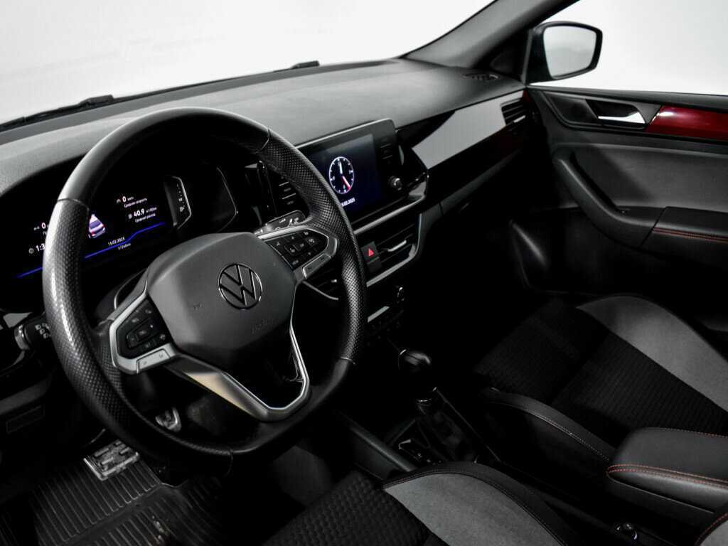 Volkswagen Polo б/у, 2021, Роботизированная. Фото: #6