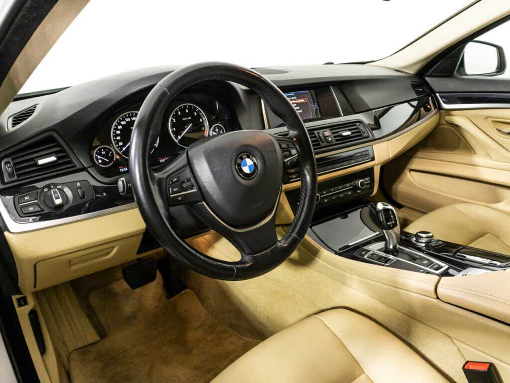 BMW 5 серии б/у, 2014, Автоматическая. Фото: #10