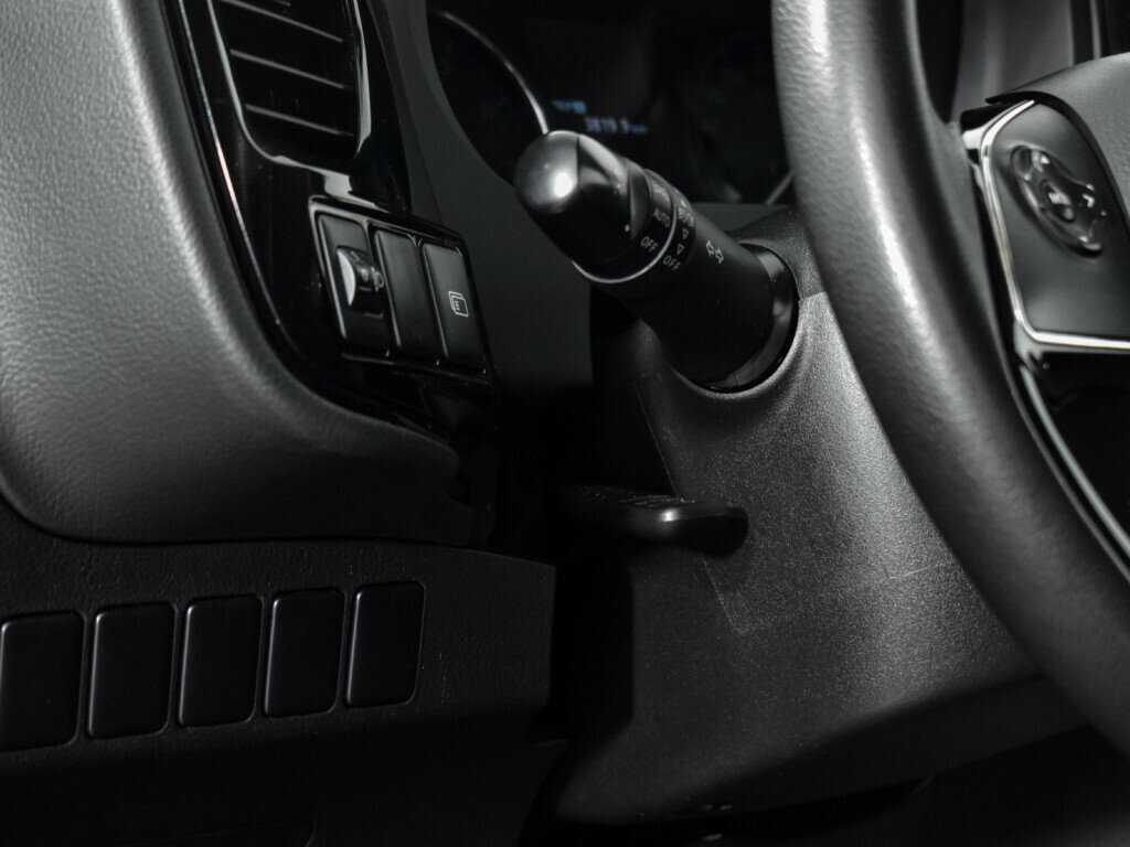 Mitsubishi Outlander б/у, 2019, Вариатор. Фото: #7