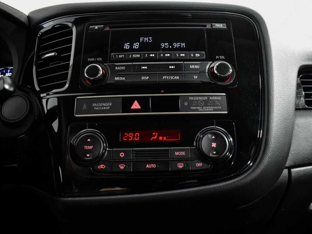 Mitsubishi Outlander б/у, 2019, Вариатор. Фото: #15